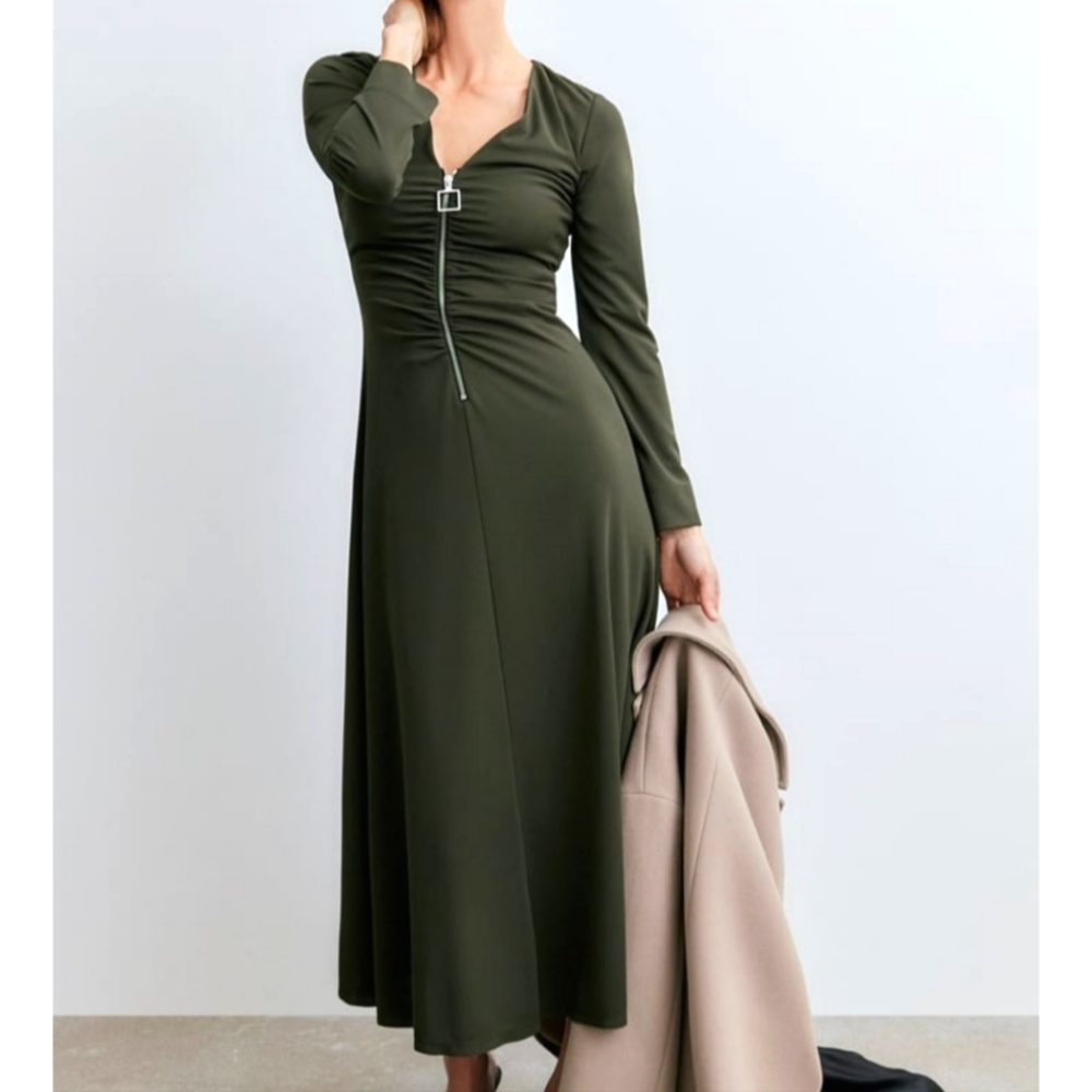 COPY - Zara Dark Green Midi Dress. M.